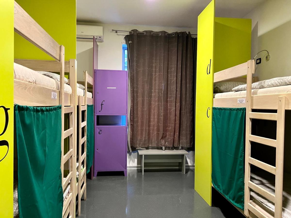 Himalayan Hostel Zagreb Buitenkant foto