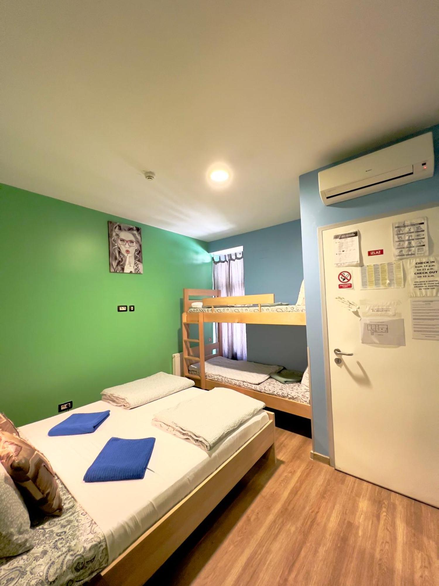 Himalayan Hostel Zagreb Buitenkant foto